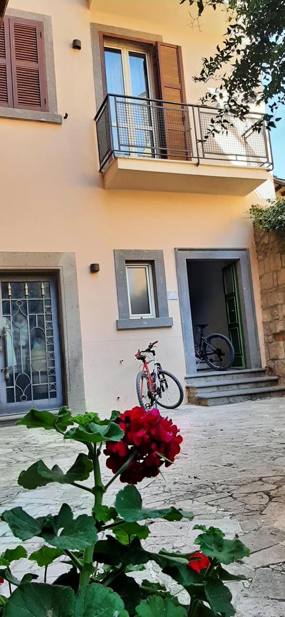 Al22 Di Piazza Del Gesu Hotel Viterbo Eksteriør billede